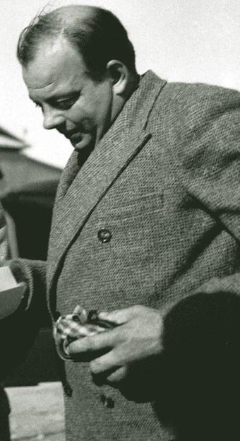 saint exupery tunis 1935